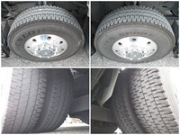 日野プロフィアトレーラーヘッド（トラクターヘッド）大型（10t）[写真17]