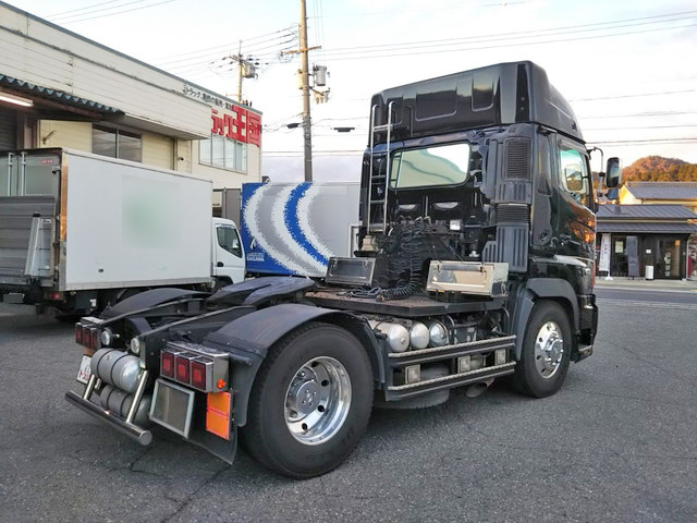 日野プロフィアトレーラーヘッド（トラクターヘッド）大型（10t）[写真04]