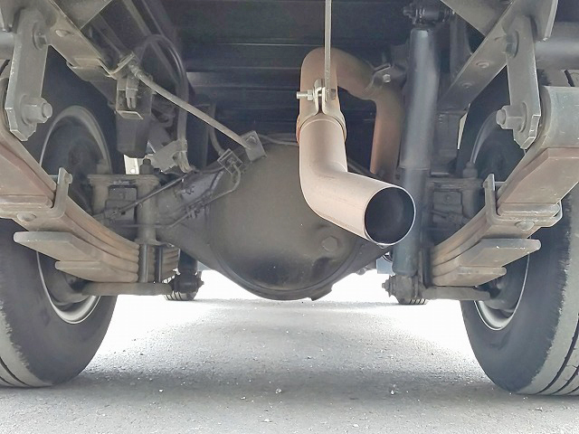 いすゞエルフアルミバン小型（2t・3t）[写真22]