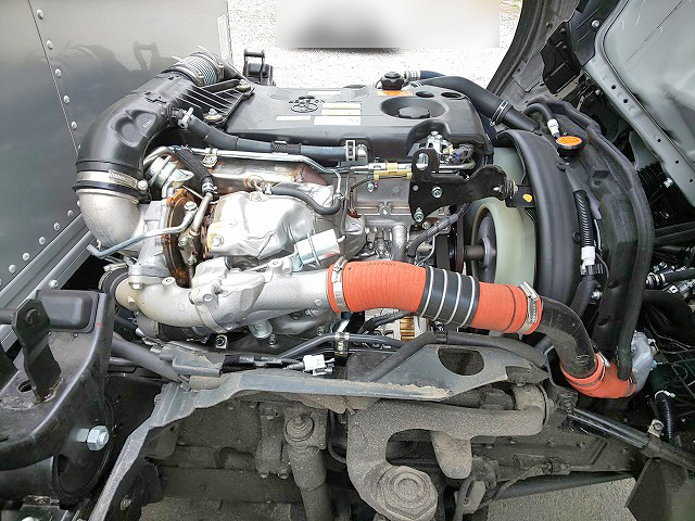 いすゞエルフアルミバン小型（2t・3t）[写真24]