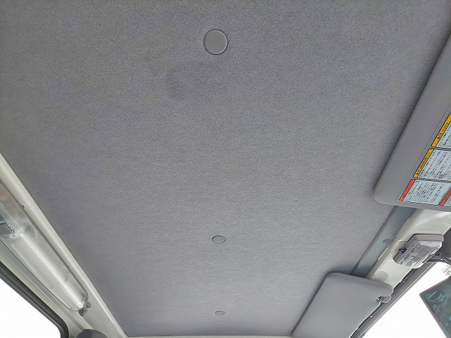 いすゞエルフアルミバン小型（2t・3t）[写真34]