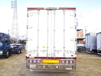 三菱ふそうファイターアルミウイング中型（4t）[写真12]