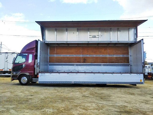 三菱ふそうファイターアルミウイング中型（4t）[写真06]