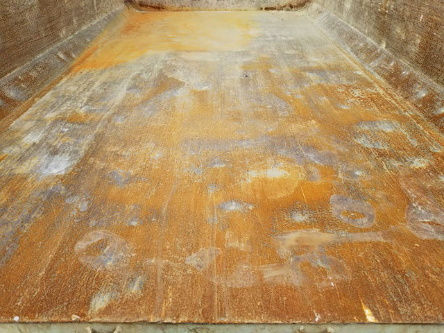 いすゞエルフ深ダンプ（土砂禁ダンプ）小型（2t・3t）[写真15]