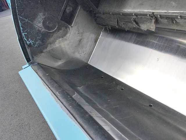 三菱ふそうファイターパッカー車（塵芥車）中型（4t）[写真11]