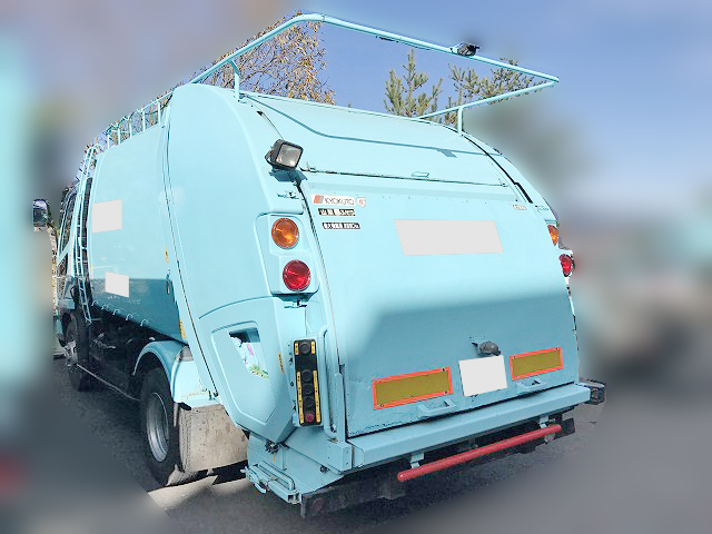 三菱ふそうファイターパッカー車（塵芥車）中型（4t）[写真03]