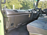 いすゞフォワードアルミウイング中型（4t）[写真33]