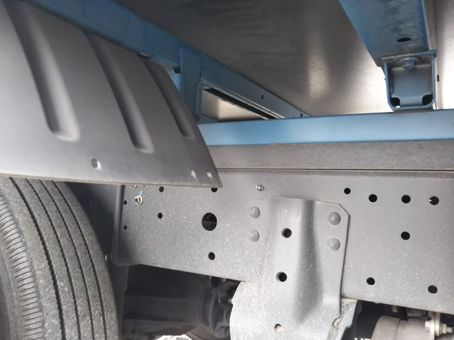 トヨタトヨエース平ボディ小型（2t・3t）[写真18]