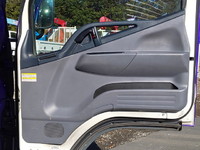 三菱ふそうキャンターアルミバン小型（2t・3t）[写真26]