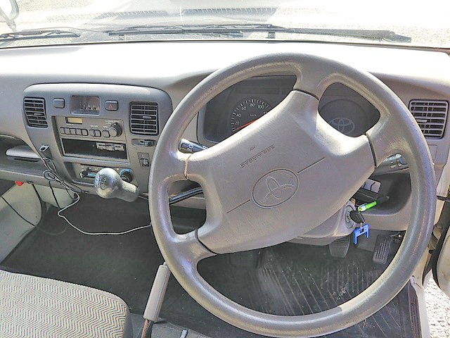 トヨタタウンエース幌車小型（2t・3t）[写真20]