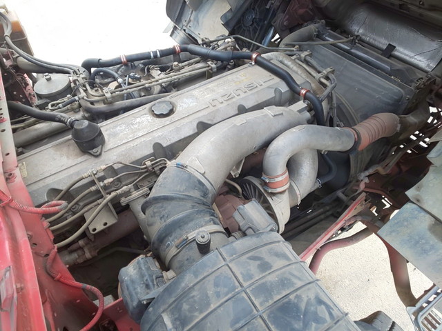 いすゞギガダンプ大型（10t）[写真23]