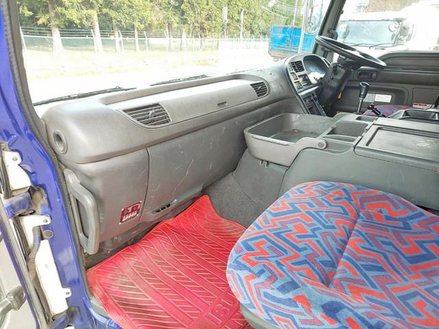 いすゞギガダンプ大型（10t）[写真31]