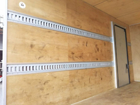 トヨタダイナアルミバン小型（2t・3t）[写真11]