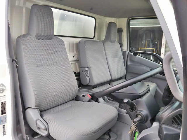 トヨタダイナアルミバン小型（2t・3t）[写真31]