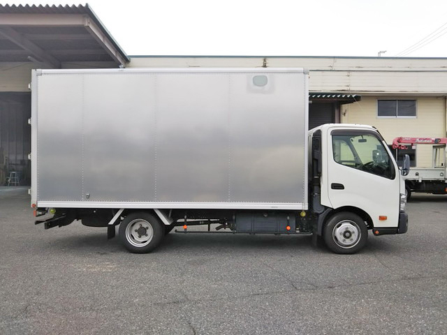 トヨタダイナアルミバン小型（2t・3t）[写真06]