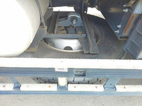 UDトラックスクオントレーラーヘッド（トラクターヘッド）大型（10t）[写真20]