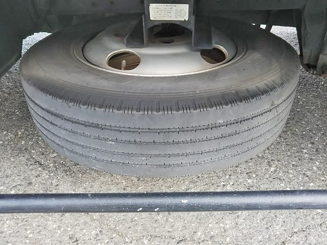 三菱ふそうキャンター冷凍車（冷蔵車）小型（2t・3t）[写真24]