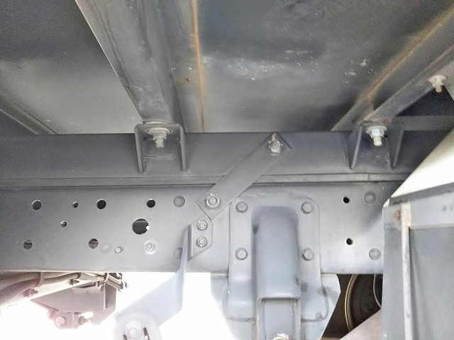 三菱ふそうキャンター冷凍車（冷蔵車）小型（2t・3t）[写真26]