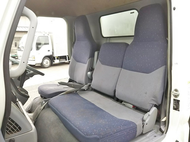 三菱ふそうキャンター冷凍車（冷蔵車）小型（2t・3t）[写真35]