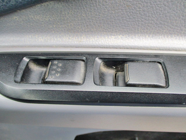 三菱ふそうキャンターダンプ小型（2t・3t）[写真27]