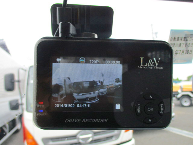 三菱ふそうキャンターダンプ小型（2t・3t）[写真28]