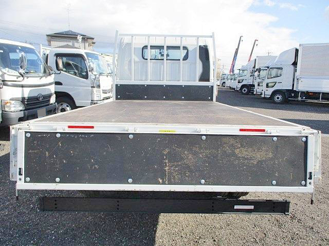 日産アトラス平ボディ小型（2t・3t）[写真12]