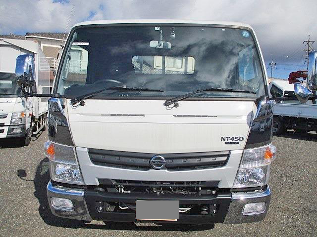 日産アトラス平ボディ小型（2t・3t）[写真09]