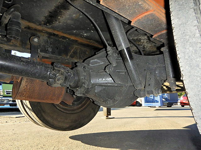 いすゞエルフ高所作業車小型（2t・3t）[写真27]