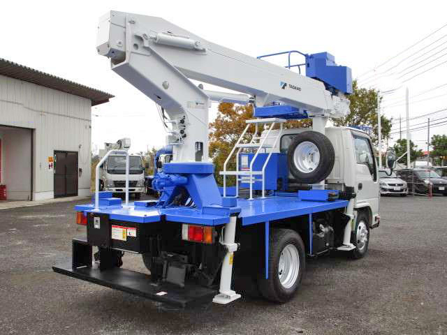 いすゞエルフ高所作業車小型（2t・3t）[写真08]