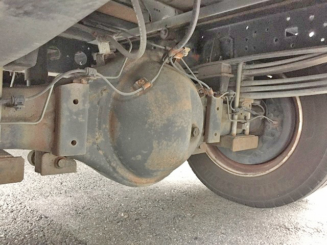 日野デュトロ幌ウイング小型（2t・3t）[写真15]