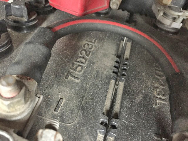 日野デュトロ幌ウイング小型（2t・3t）[写真18]