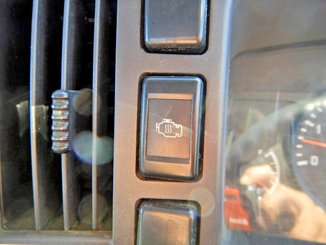 いすゞエルフアルミブロック小型（2t・3t）[写真30]