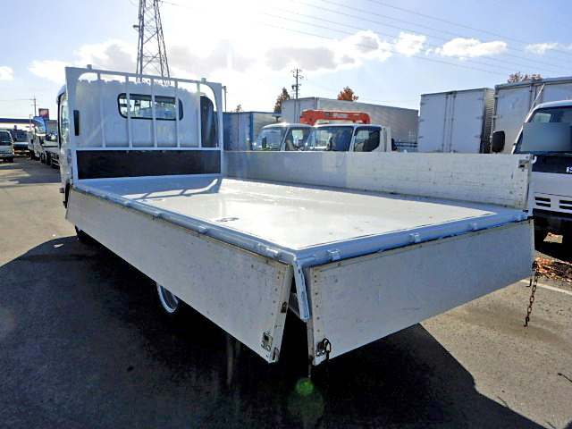 いすゞエルフアルミブロック小型（2t・3t）[写真04]