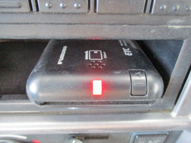 日野レンジャークレーン3段中型（4t）[写真26]