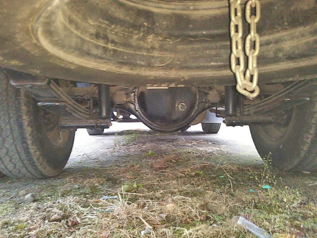 三菱ふそうキャンターガッツ平ボディ小型（2t・3t）[写真15]