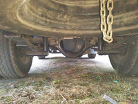 三菱ふそうキャンターガッツ平ボディ小型（2t・3t）[写真15]