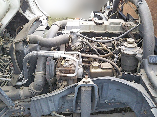 三菱ふそうキャンターガッツ平ボディ小型（2t・3t）[写真16]