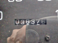 三菱ふそうキャンターガッツ平ボディ小型（2t・3t）[写真25]