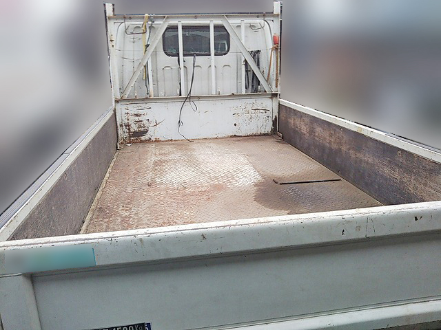 三菱ふそうキャンターガッツ平ボディ小型（2t・3t）[写真08]