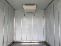 いすゞエルフ冷凍車（冷蔵車）小型（2t・3t）[写真12]