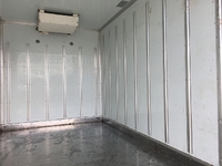 いすゞエルフ冷凍車（冷蔵車）小型（2t・3t）[写真14]