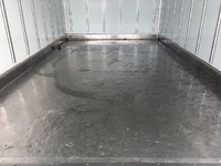 いすゞエルフ冷凍車（冷蔵車）小型（2t・3t）[写真15]