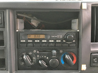 いすゞエルフ冷凍車（冷蔵車）小型（2t・3t）[写真32]