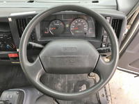 いすゞエルフ冷凍車（冷蔵車）小型（2t・3t）[写真36]