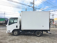 いすゞエルフ冷凍車（冷蔵車）小型（2t・3t）[写真05]