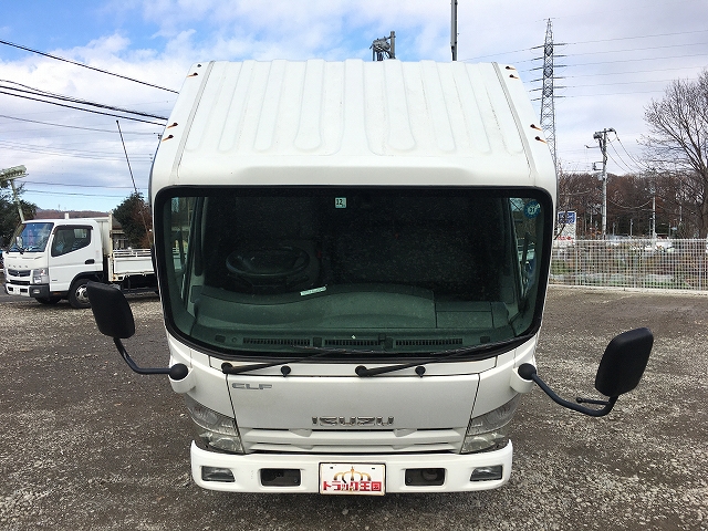 いすゞエルフ冷凍車（冷蔵車）小型（2t・3t）[写真08]