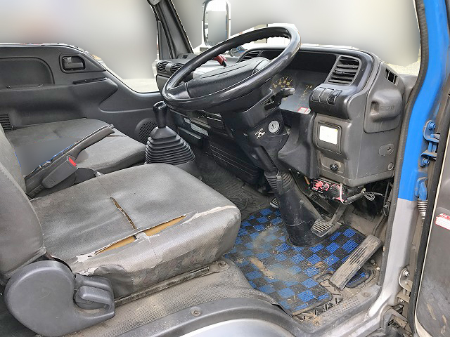 いすゞエルフ高所作業車小型（2t・3t）[写真23]