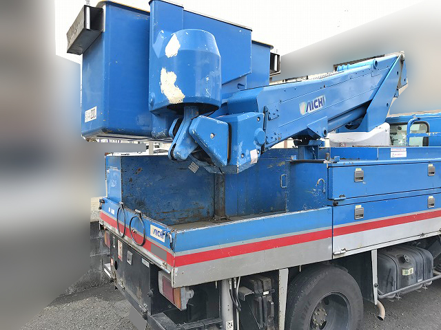 いすゞエルフ高所作業車小型（2t・3t）[写真03]