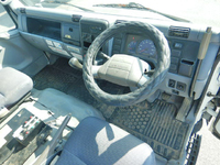 三菱ふそうキャンター散水車小型（2t・3t）[写真15]