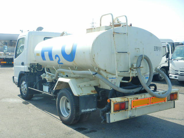 三菱ふそうキャンター散水車小型（2t・3t）[写真05]
